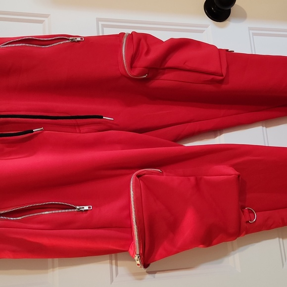 8ighth Dstrkt Red Jogging Pants with Lots of Pockets - Picture 8 of 8